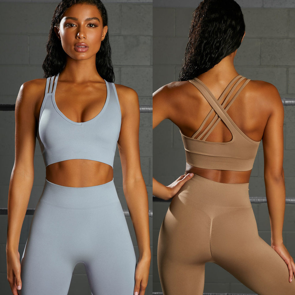 alo Style VivaShape Two-Piece Fitness Set